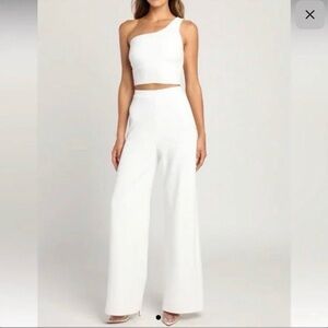 Lulu's Elegant White Ensemble